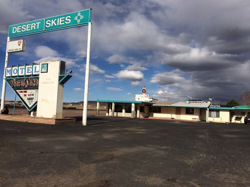 Desert Skies Motel Gallup Kültér fotó
