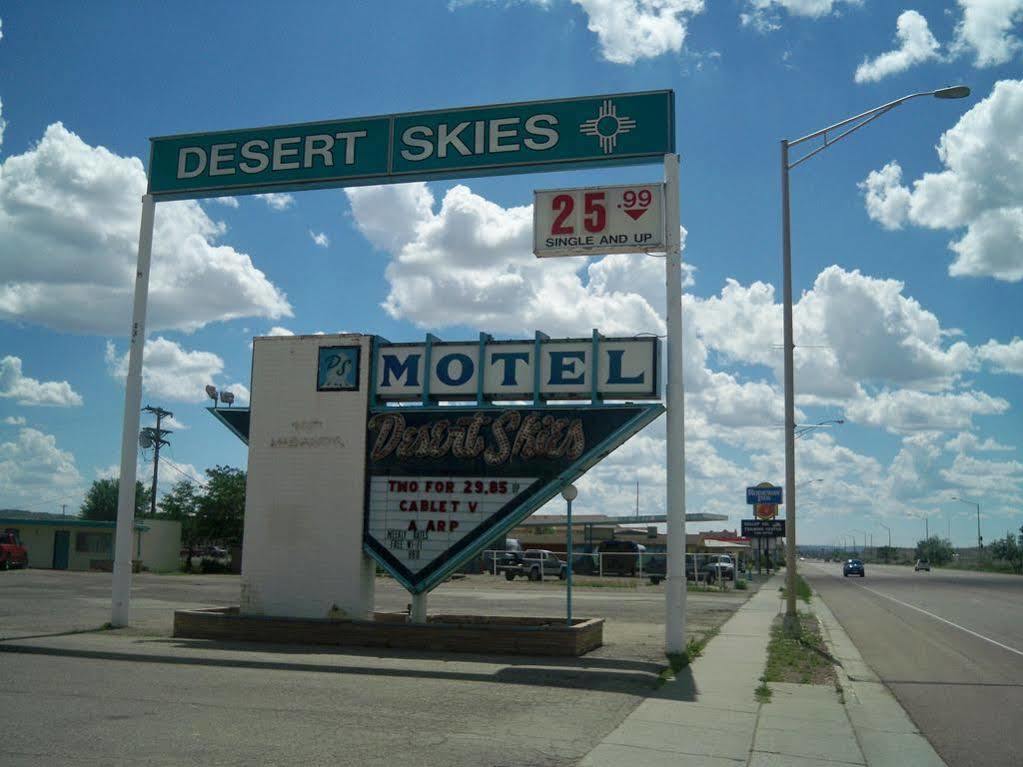 Desert Skies Motel Gallup Kültér fotó